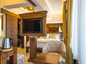 Reis Royal Hotel