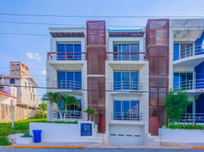 Deep Blue Condos - 103