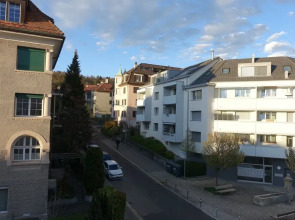 Elegant Apartment with POCKET WIFI !!!