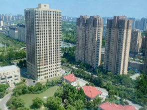 Super 8 Hotel Premier (Anyang High-speed Railway Yingbin Park)