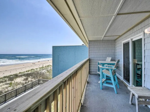 Beachfront Nags Head Condo w/ Private Balcony!