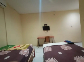 First Inn Hotel