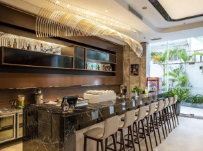 Muong Thanh Luxury Saigon Hotel