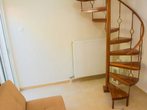 Semeli House