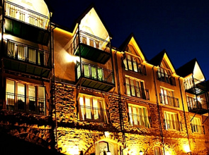 Patricks With Rooms Apartments