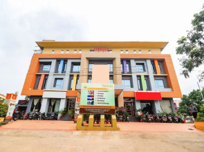Hotel Suraj Palace