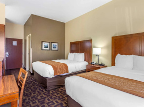 Comfort Inn and Suites North Aurora