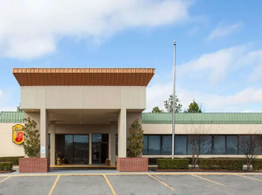 Super 8 Atoka