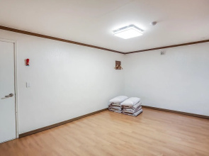 Gangneung Gyeongpodae Eroom
