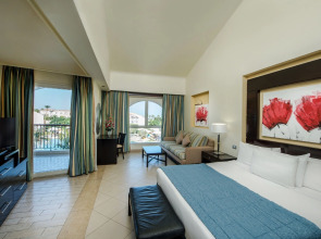 Отель Reef Oasis Blue Bay Resort Families & Couples Only