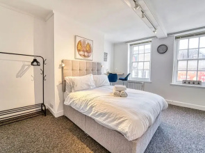 Host Stay Hills Dwelling