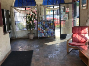 Travelers Inn