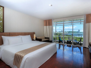 The Pattaya Discovery Beach Hotel Pattaya