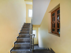 Capital O 37901 Hotel Sri Lakshmi Grand