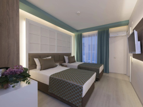 Kleopatra Life Hotel & SPA