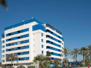 Apartment Facing the Sea and Close to the Center of Malaga