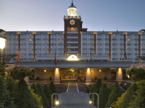 The Garden City Hotel