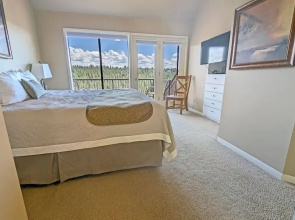 River Ridge 423a 2 Bedroom Condo