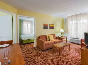 Pine Bush Suites Albany University