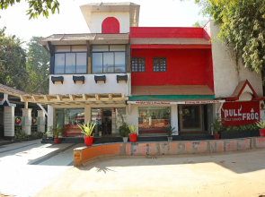 OYO 10690 Florence Hotel