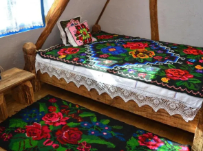 Casa Colț din Maramureș - Old Traditional House