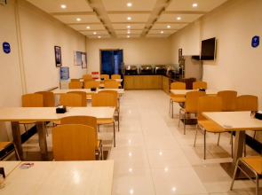 Elan Inn Hailar Central Street International Guomao