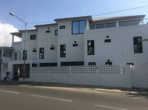 Elogia Hotel