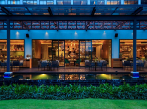 Renaissance Pattaya Resort & Spa