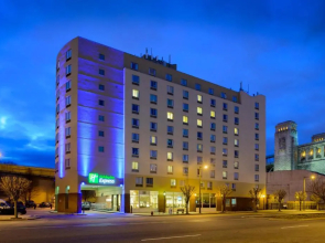 Holiday Inn Express Philadelphia - Penns Landing by IHG