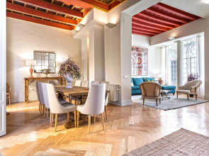 Unique Sevillian Palace-House in Santa Cruz. Abades Terrace