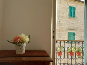 Old Town Sea Gate Apartment
