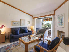 Apartment Dansk
