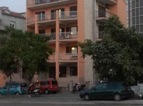 Apartments Milaković