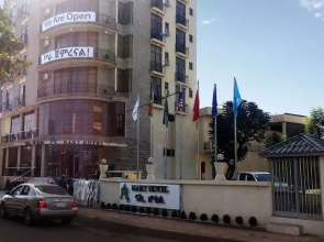 Naky Hotel