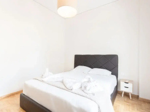Spacious 3-bedroom Dual Apartment in City Centre