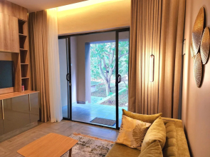 Instahomes by Tru - Garden Suites