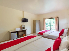 OYO 75359 Thaiburi Thara Resort