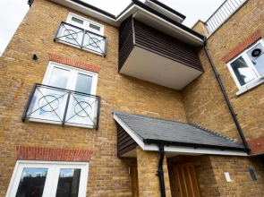 Velvet 1-bedroom Apartment The Clockhouse, Hoddesdon