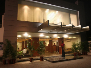 Hotel One The Mall Lahore