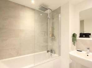 Cabot Mews Apartment 2