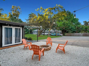 Southern Star Container Home on 3 Acres
