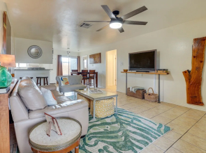 San Antonio Townhome: 3 Mi to Lackland Afb!