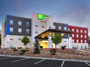 Holiday Inn Express & Suites Price