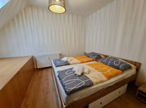 Apartment in Bad Kleinkirchheim Near Hiking