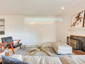 1 Mi to CU Boulder! Walkable Condo w/ Indoor Pool