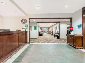Hawthorn Extended Stay by Wyndham Seville