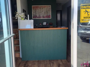 Oliver Motel & Inn