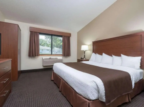 Americinn By Wyndham Lake City
