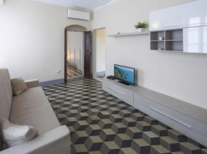 Apartment in Lerici With Garden