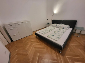 CozyNite Premium Apartment Hundertwasser